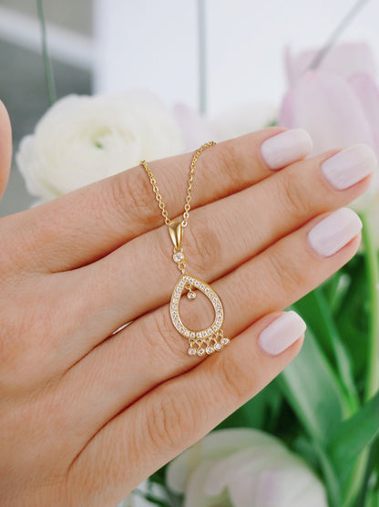 Delicate Moissanite Curved Gold Necklace