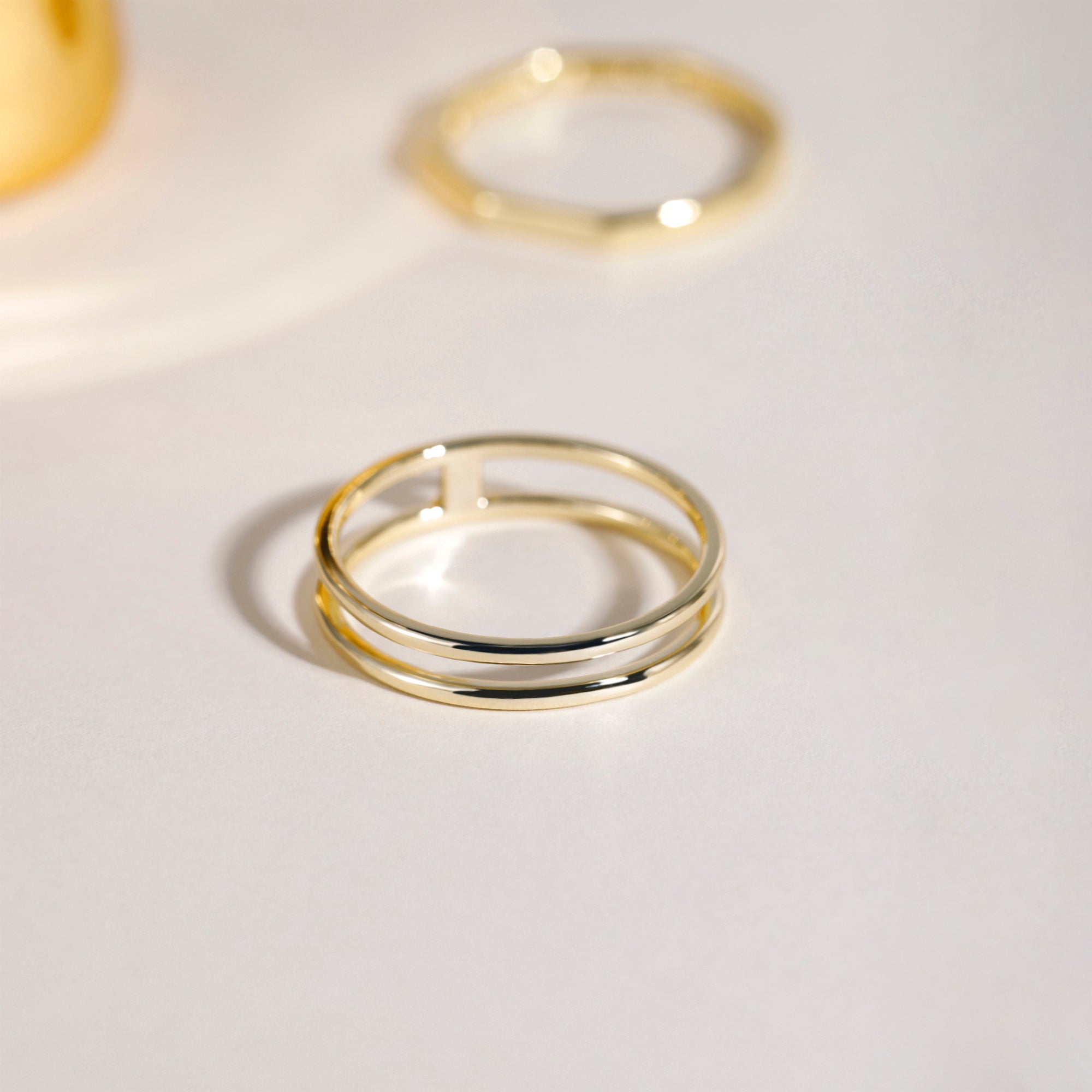 Line Frame Ring