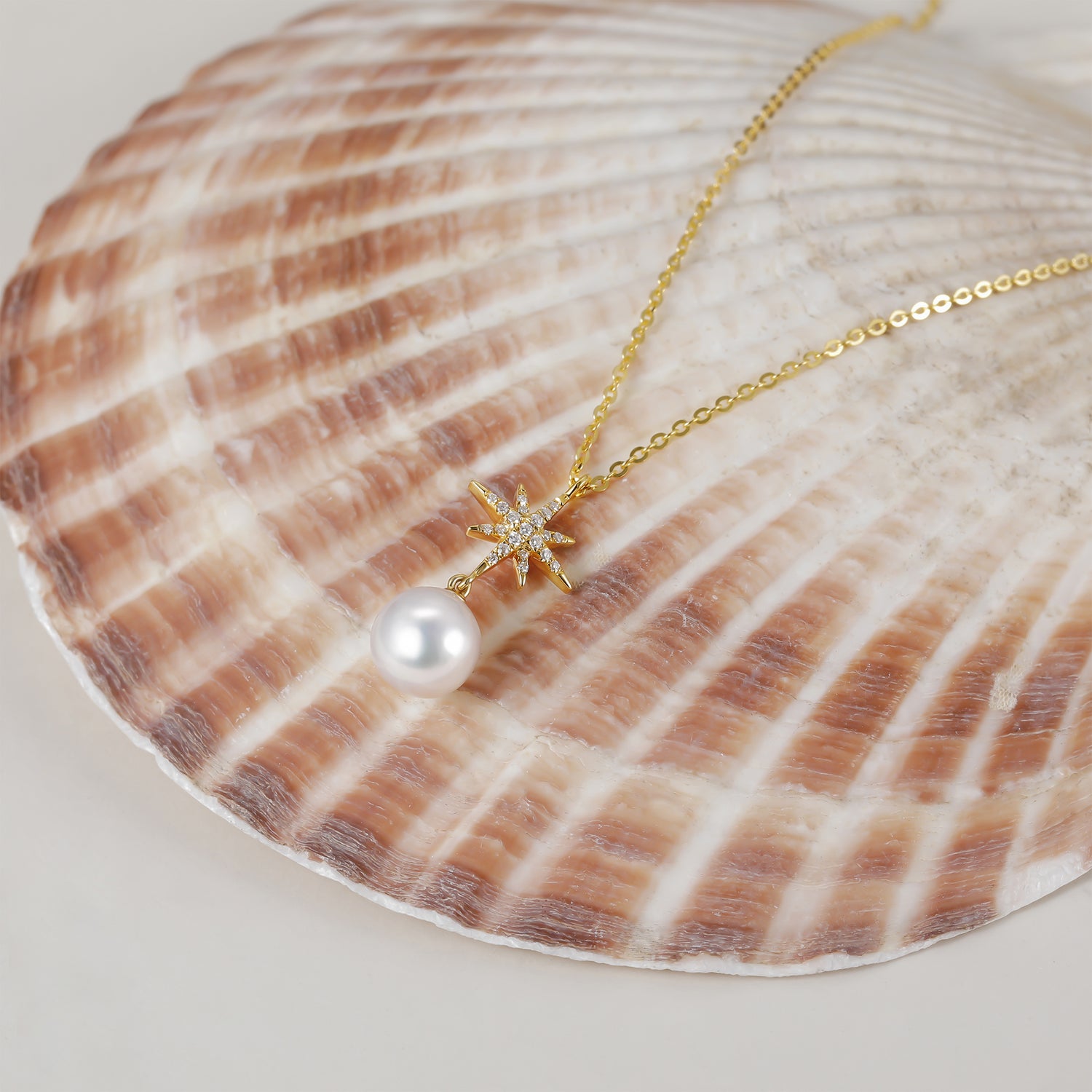 Freshwater Pearl Pendant with Star